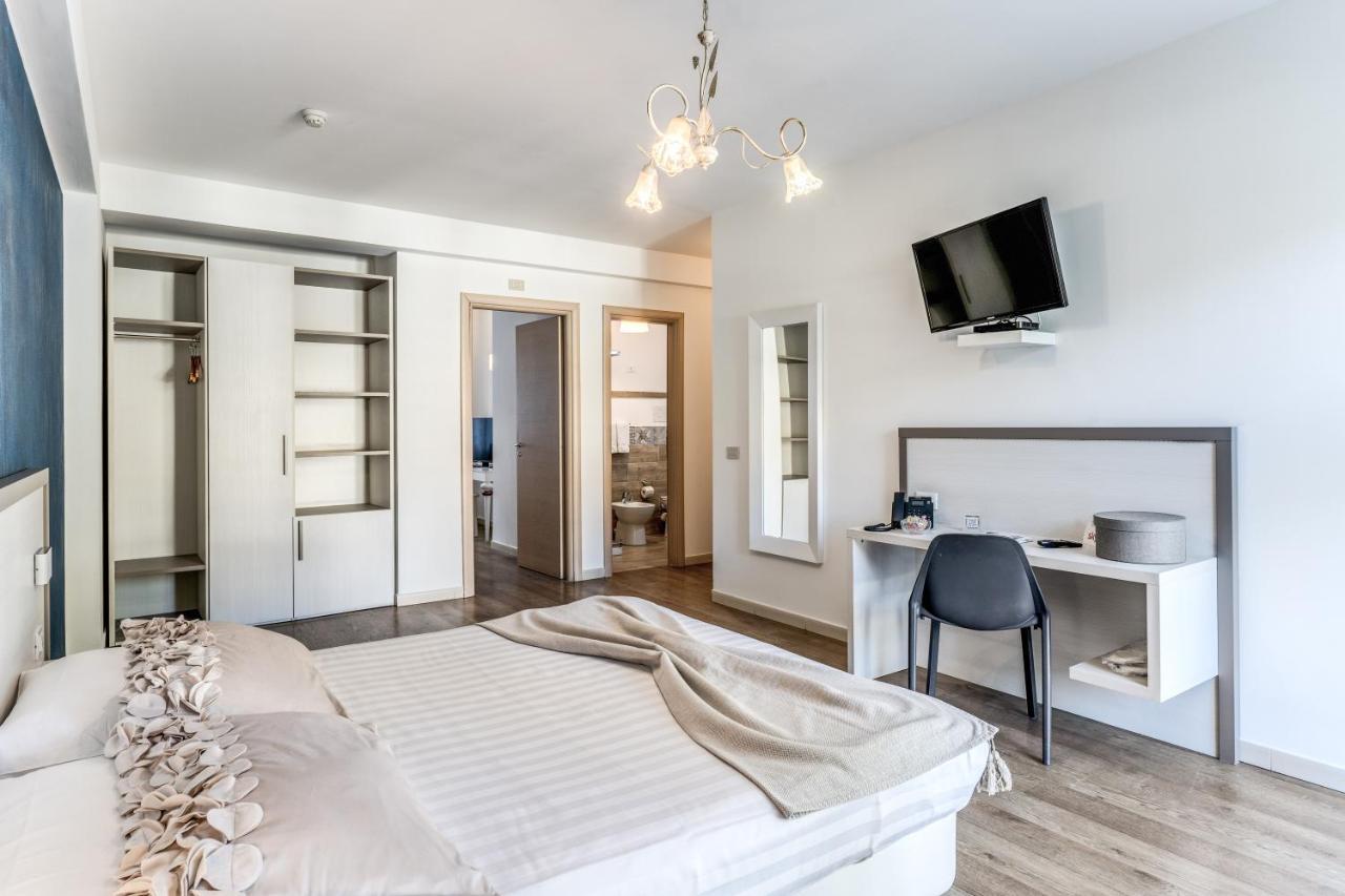 Standard Triple Room Balcony