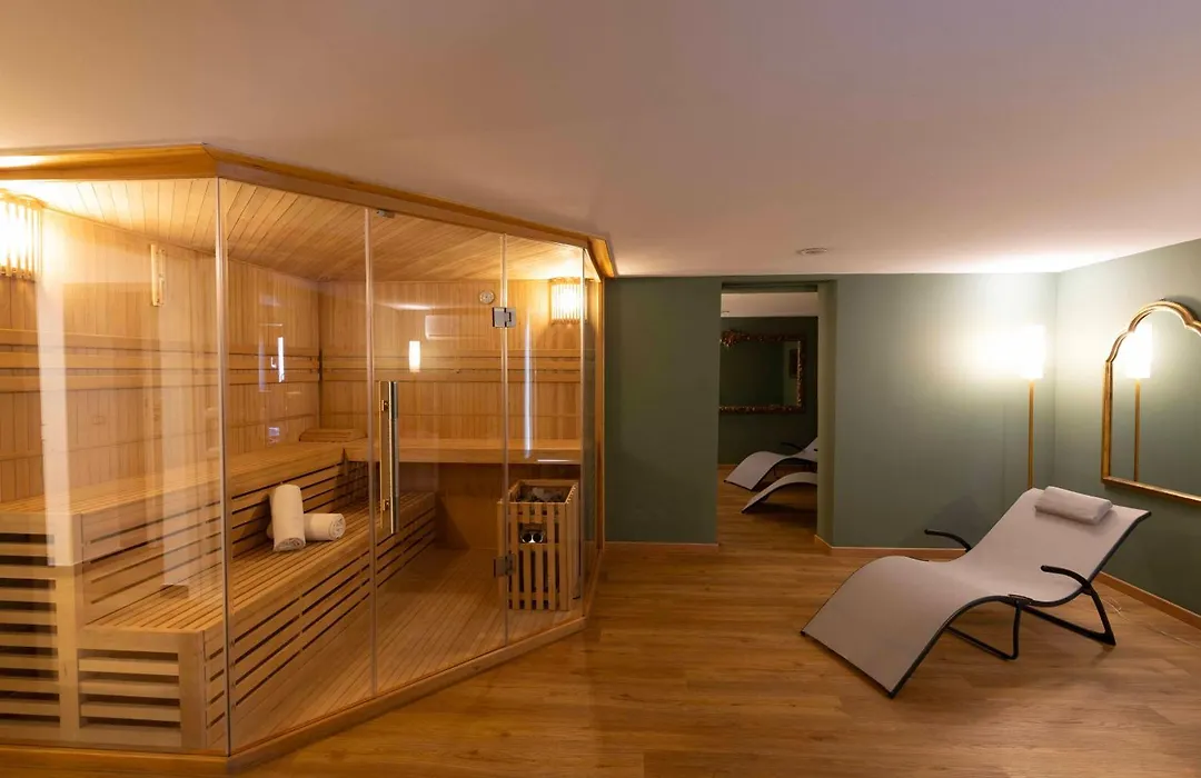 Divisi Suites & Spa-1