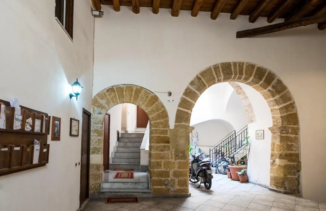B&B Addauru-1