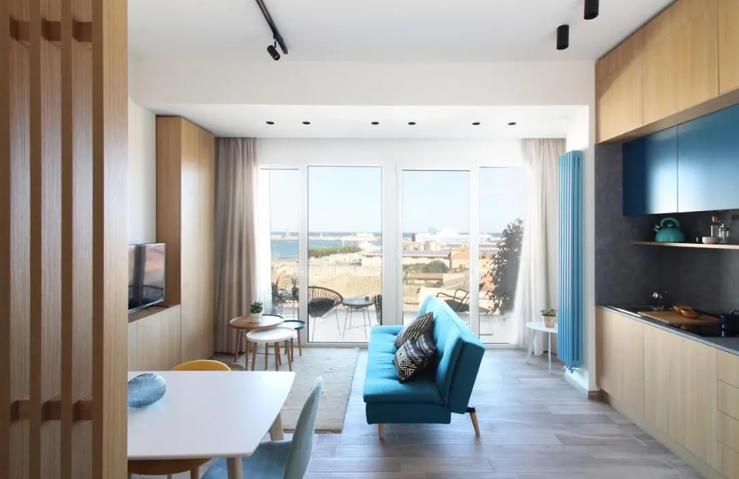 Seaview Apartments-1