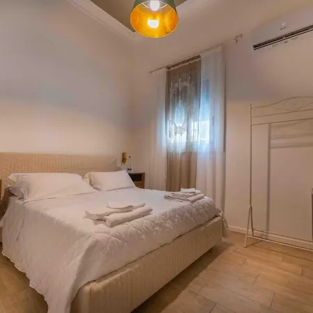 Regina Suite-3