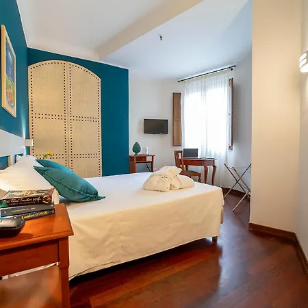 Hotel Vecchio Borgo-2